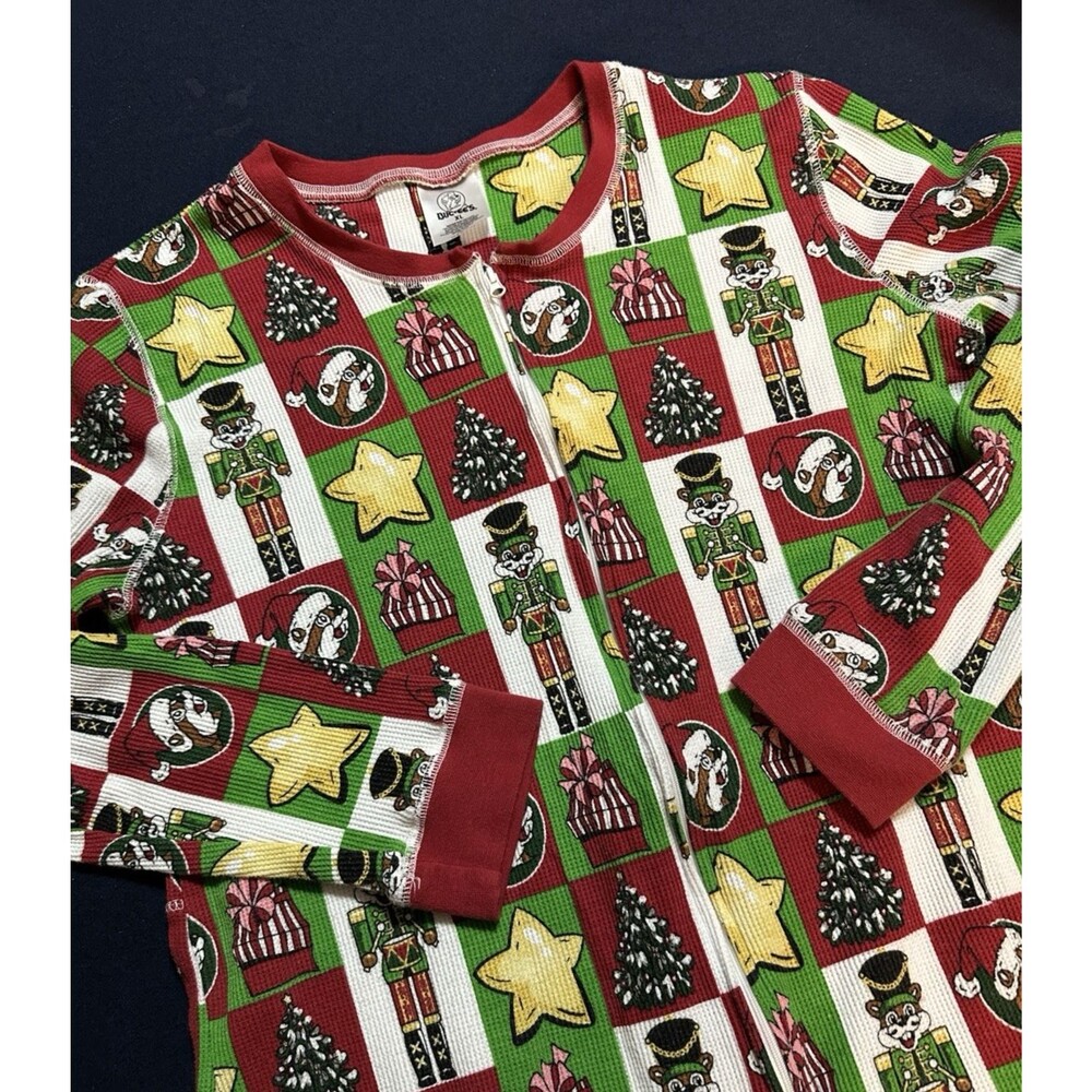 Bucees One Piece Pajamas Christmas Adult Size XL Nutcracker Tree Star Tree